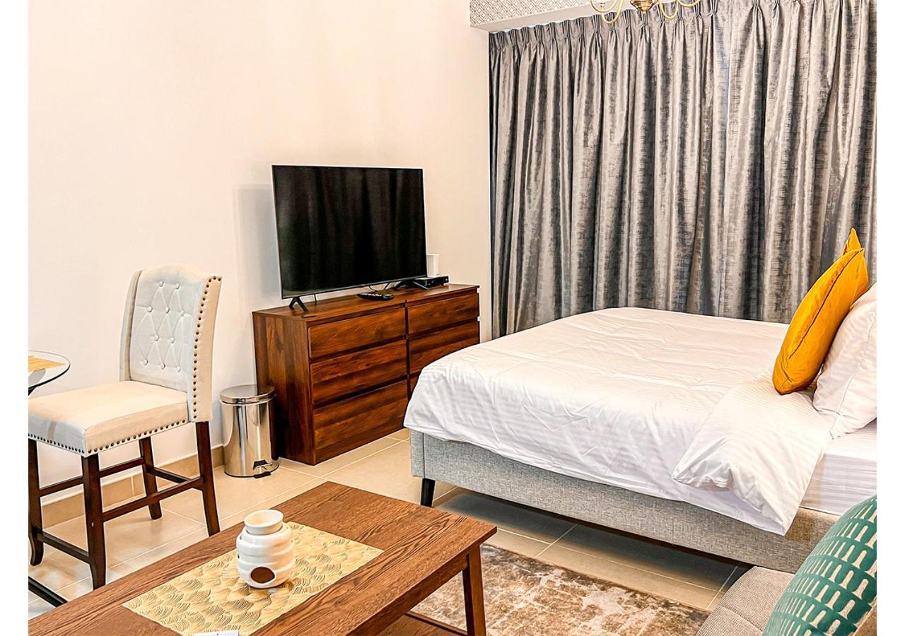 Cosmos Living Modern Near Marina Apartment Dubai