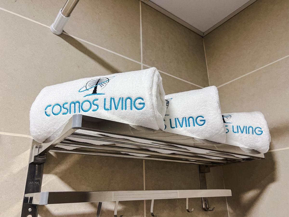 Cosmos Living Modern Near Marina Apartment