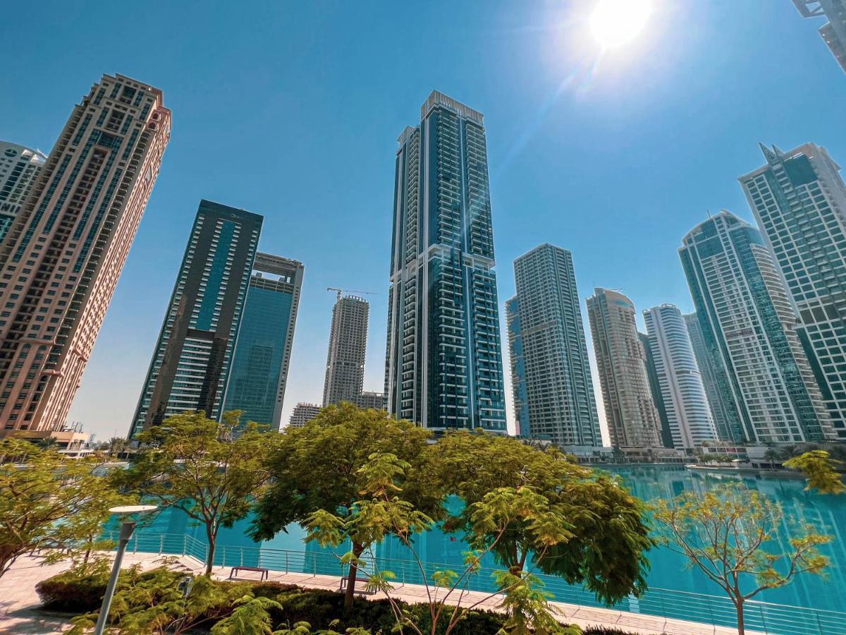 Cosmos Living Modern Near Marina * Dubai